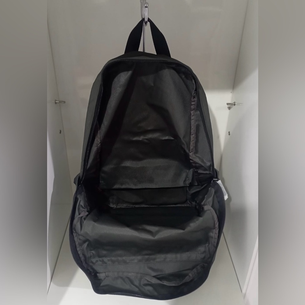 NWT TUMI Packable/Foldable Backpack Dark Gray - Picture 4 of 6